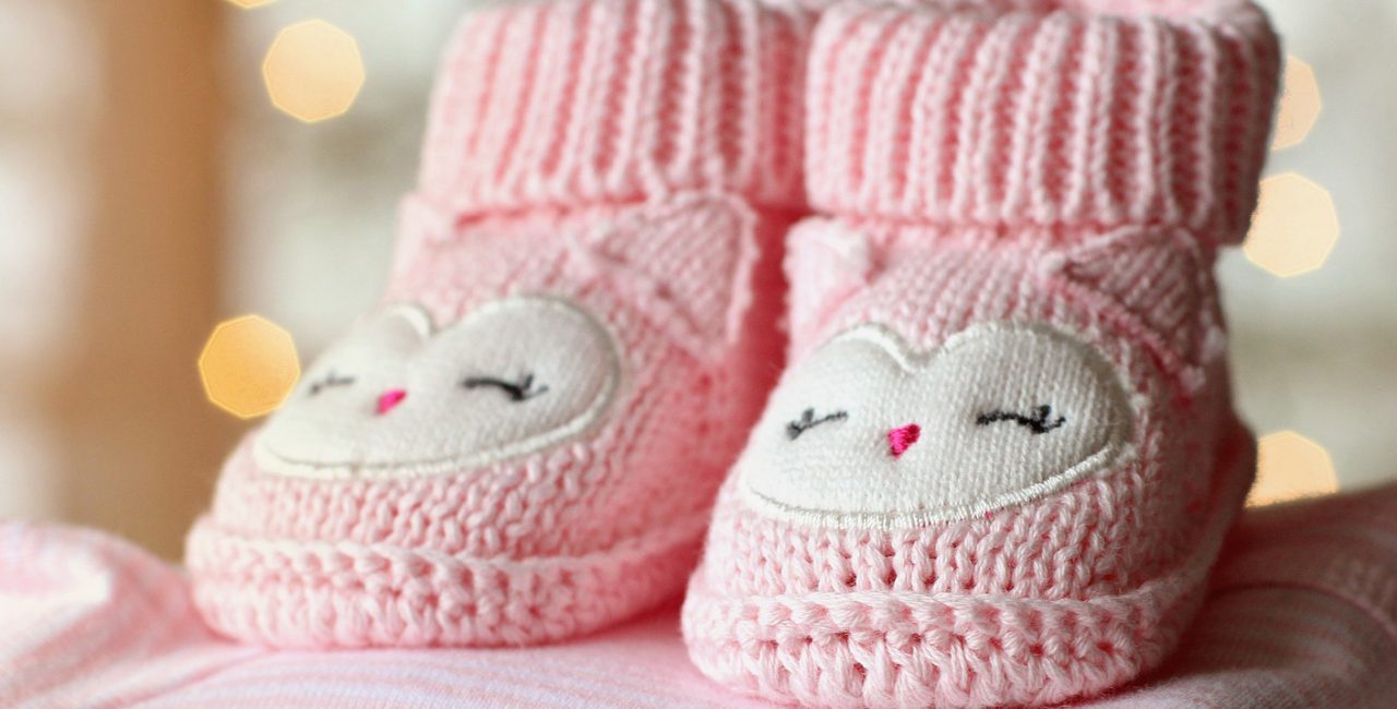 booties-2047596_1920